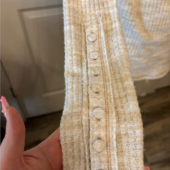 Free People cream tan cowl neck oversized waffle knit sweater size S - Picture 9 of 16